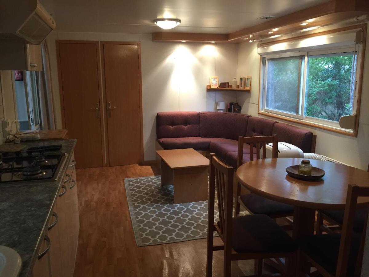 Mobil-Home 4-6 Personnes 波讷地区圣朱利安 外观 照片